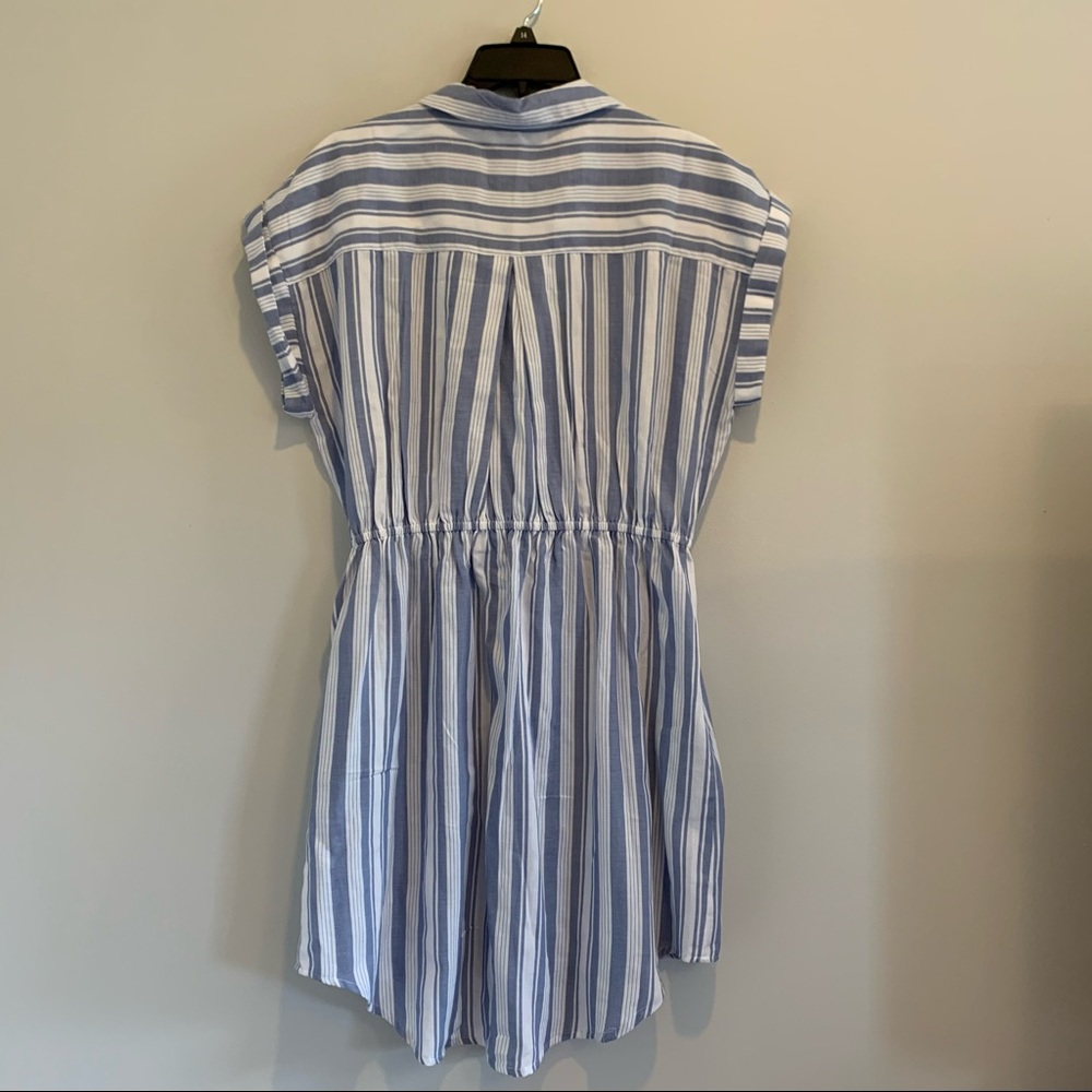 Japna Front Button Dress - Picture 2 of 5